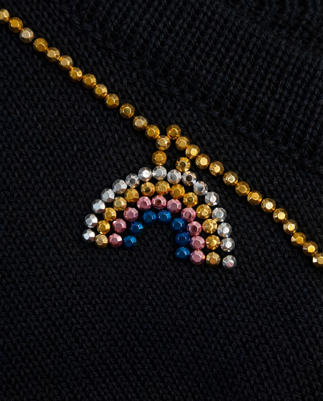 Customisable Charm sweater - black