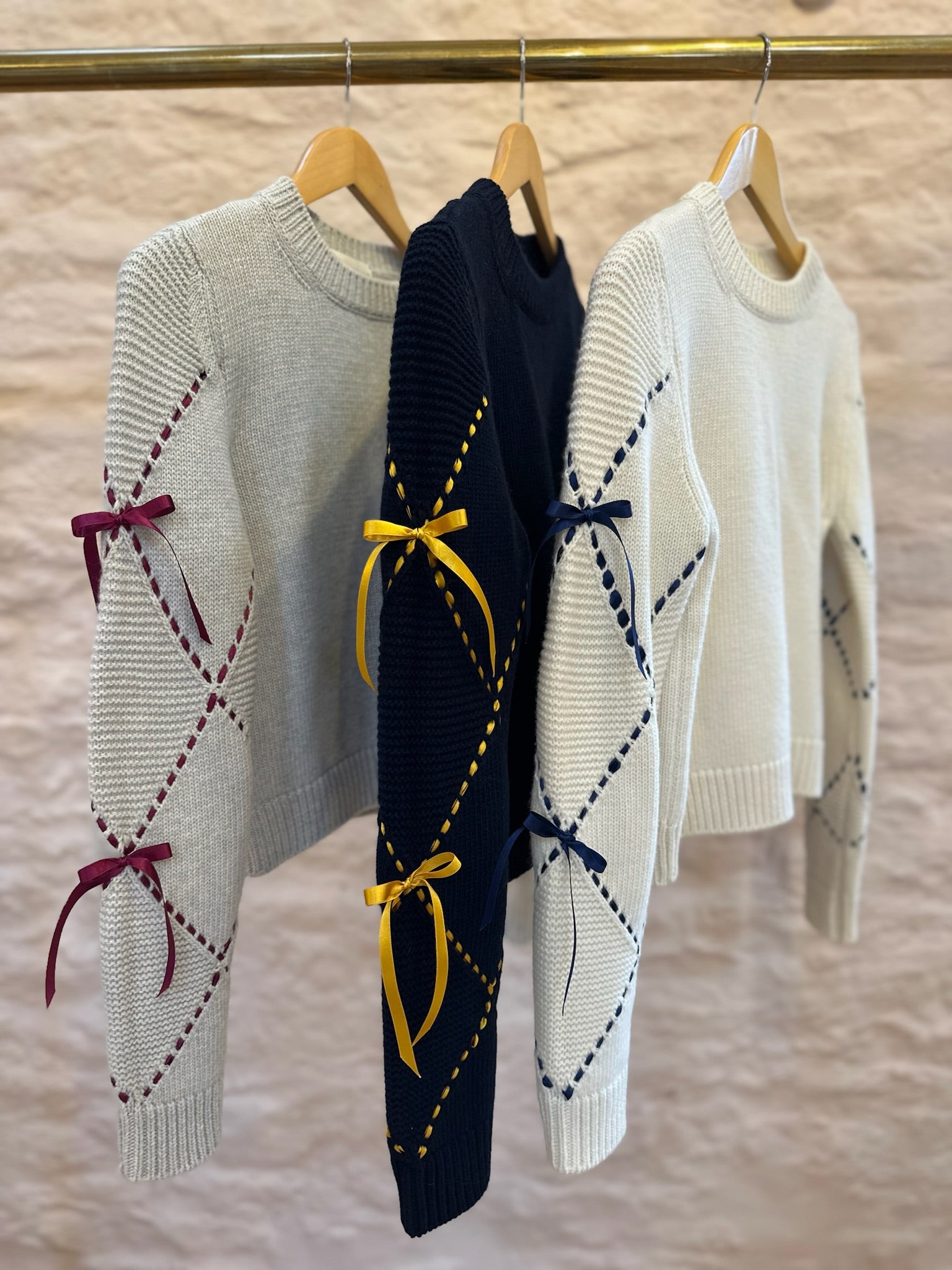 Harlequin Bow Sweater - Cream/Navy