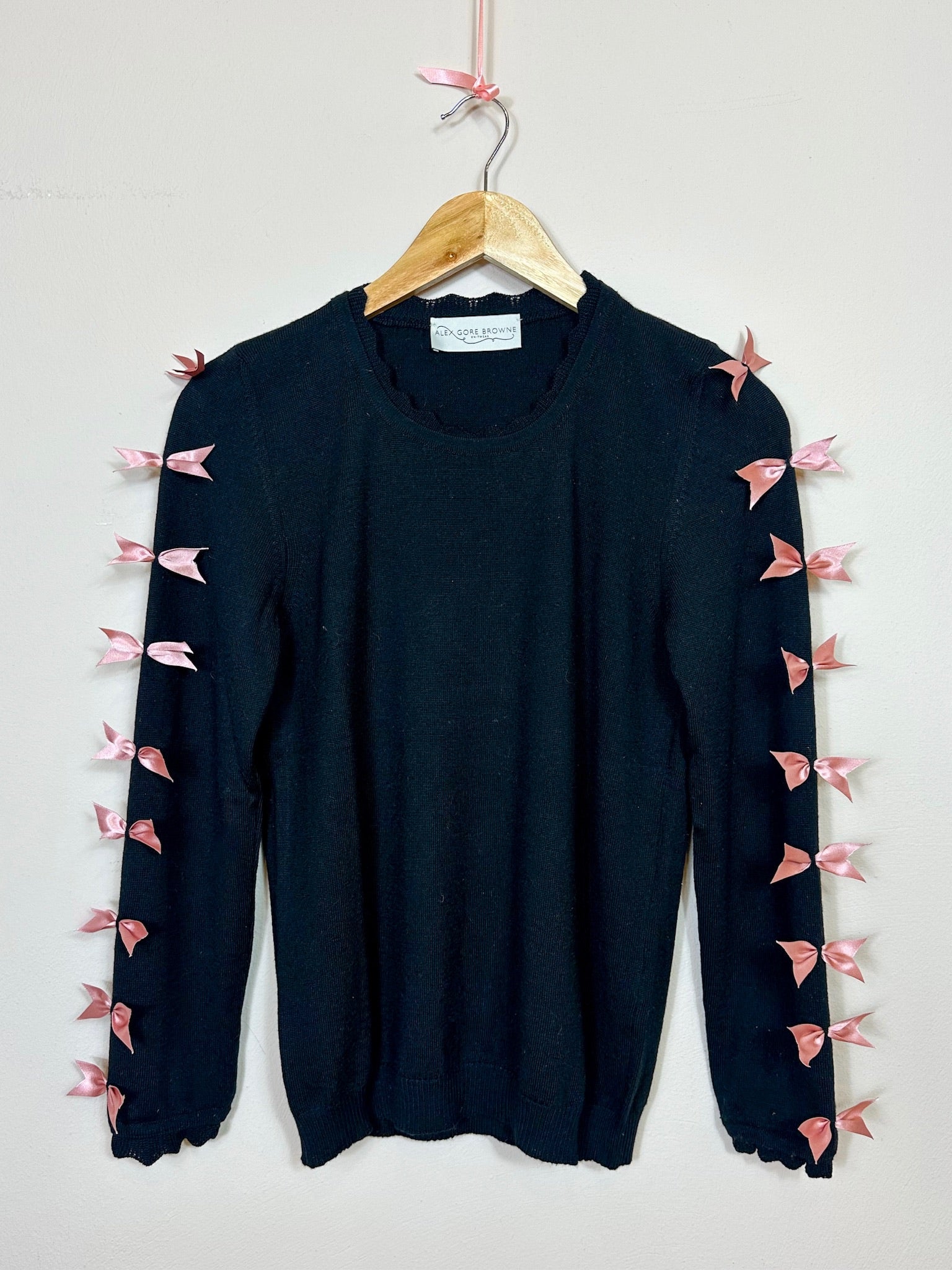 Fiesta Sweater - Black/Pink