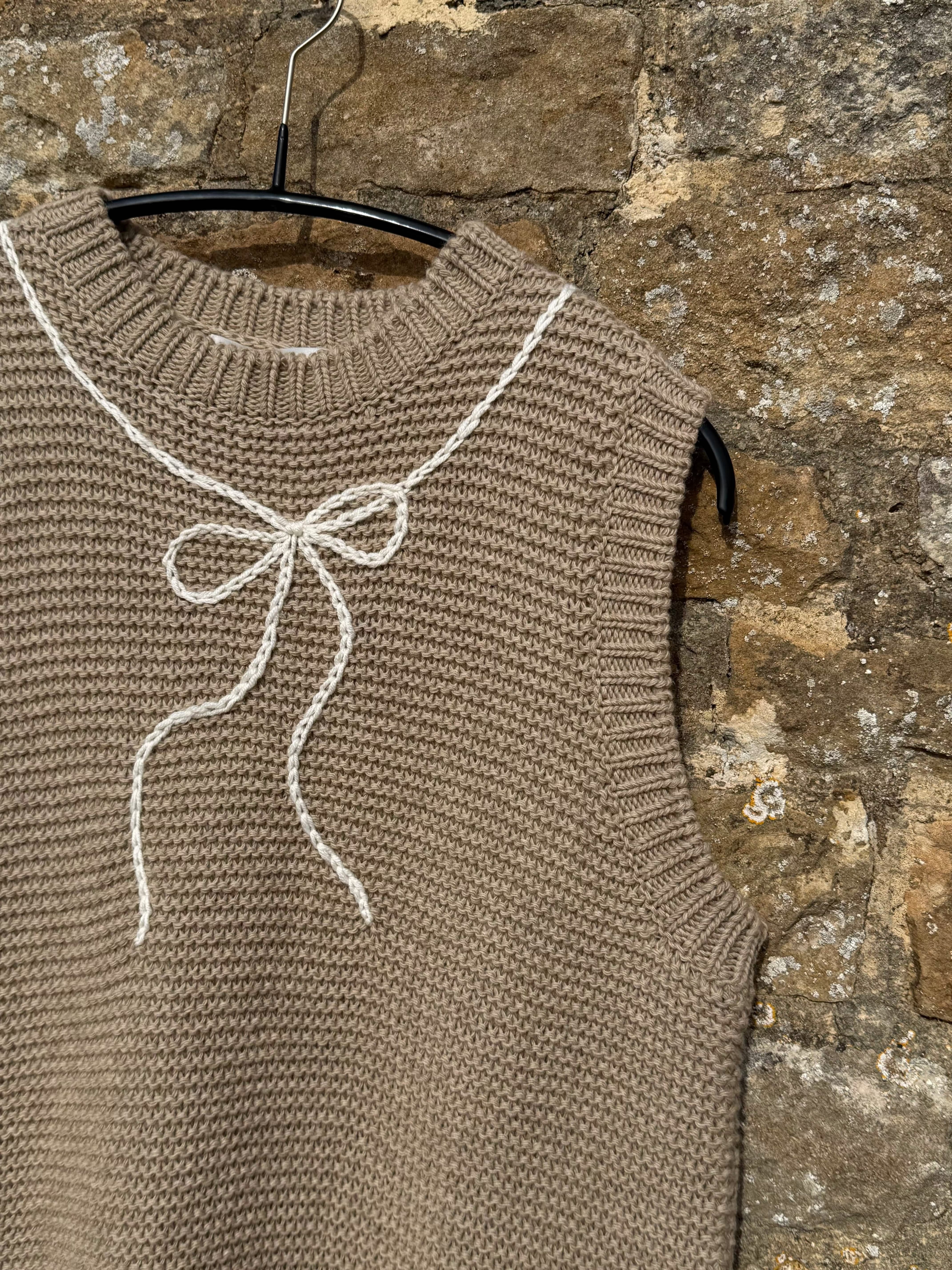 Chunky Tank with Bow